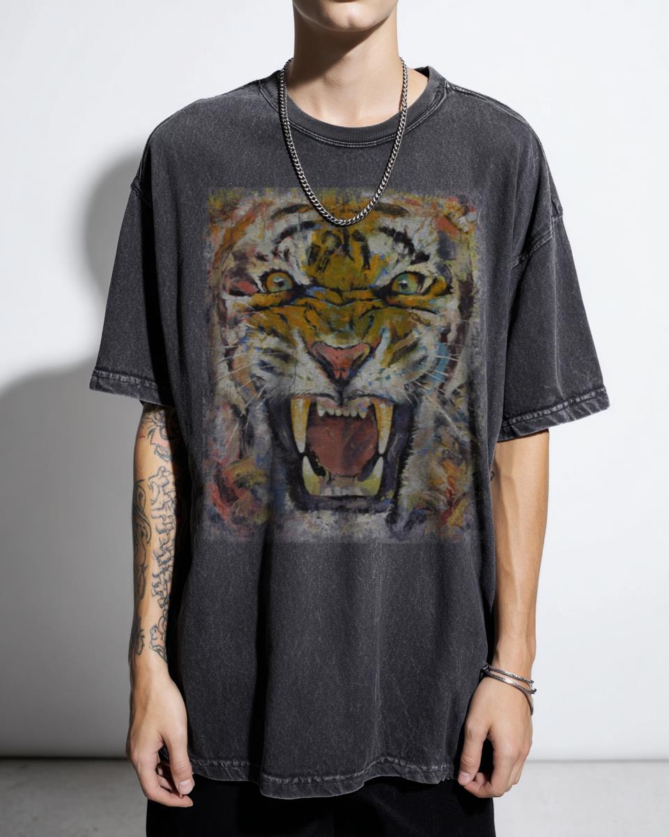 Angry Roaring Tiger Big Cat Wildlife T-Shirt - Aggressive Fangs Snarling Animal Tee Unisex