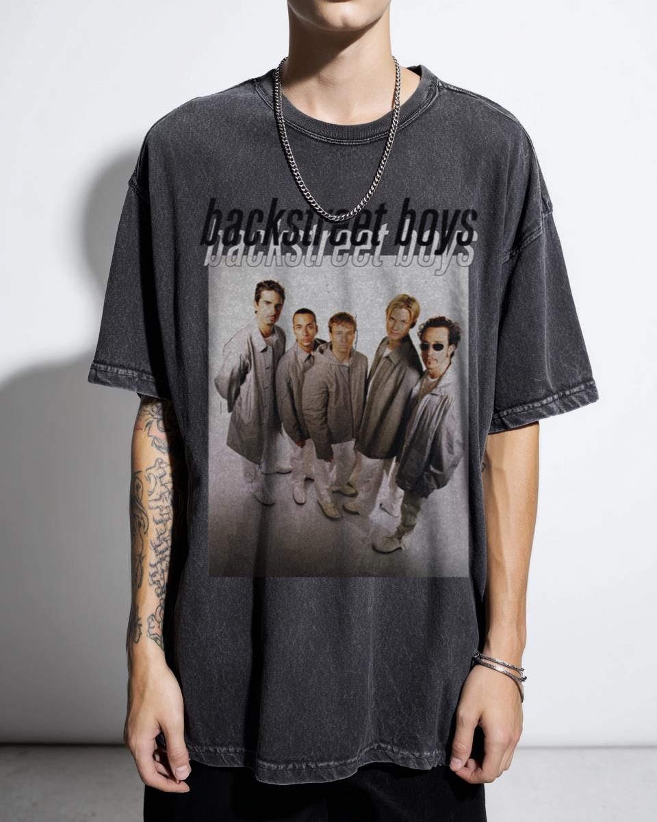 Backstreet Boys 00s Pop T-Shirt | Millennium Boy Band Graphic Tee