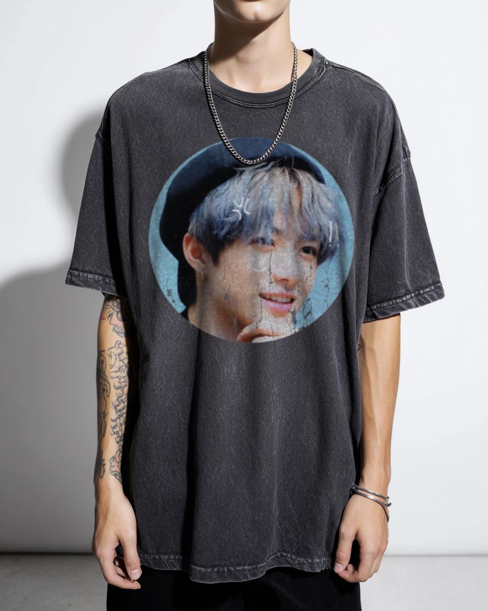 Beomgyu Cute Graffiti Kpop T-Shirt - 90s Anime Aesthetic Manga
