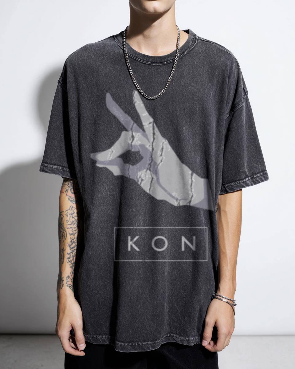 Chainsaw Man Kon Icon T-Shirt | Fox Devil Anime Geek Tee