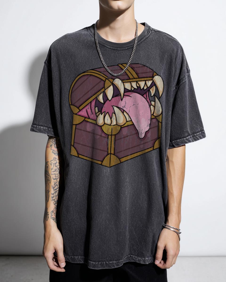 Creepy Mimic Chest D&D Monster T-Shirt - Dungeons & Dragons Gamer