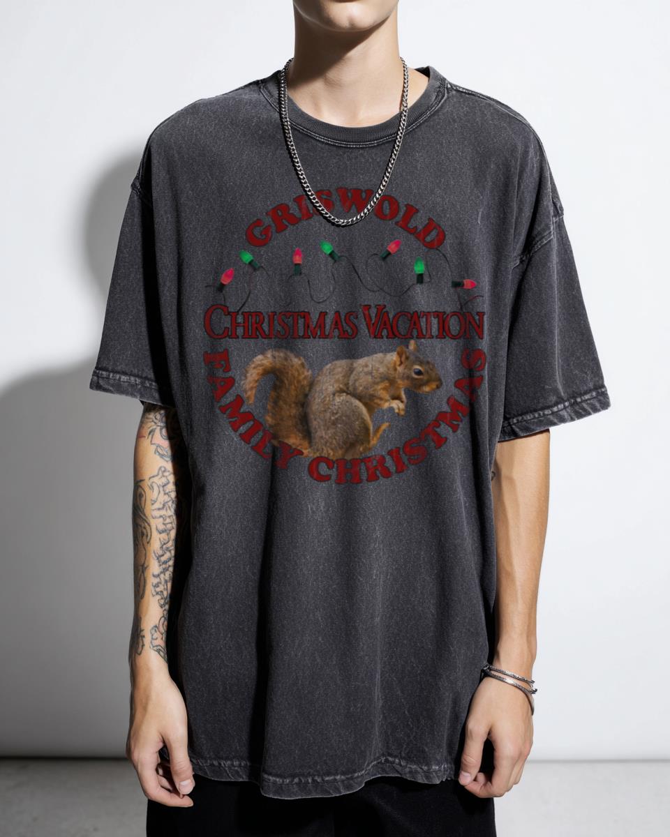 Griswold Family Christmas Vacation Candywrap T-Shirt - National Lampoon's Squirrel Attack