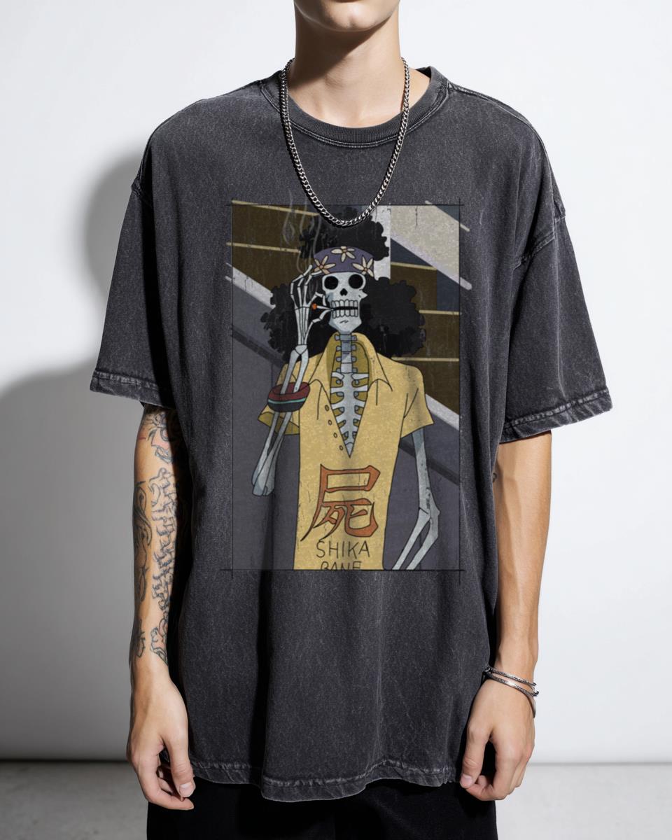 Hippie Brook Smoking One Piece Anime T-Shirt - Soul King Skeleton Pirate Unisex