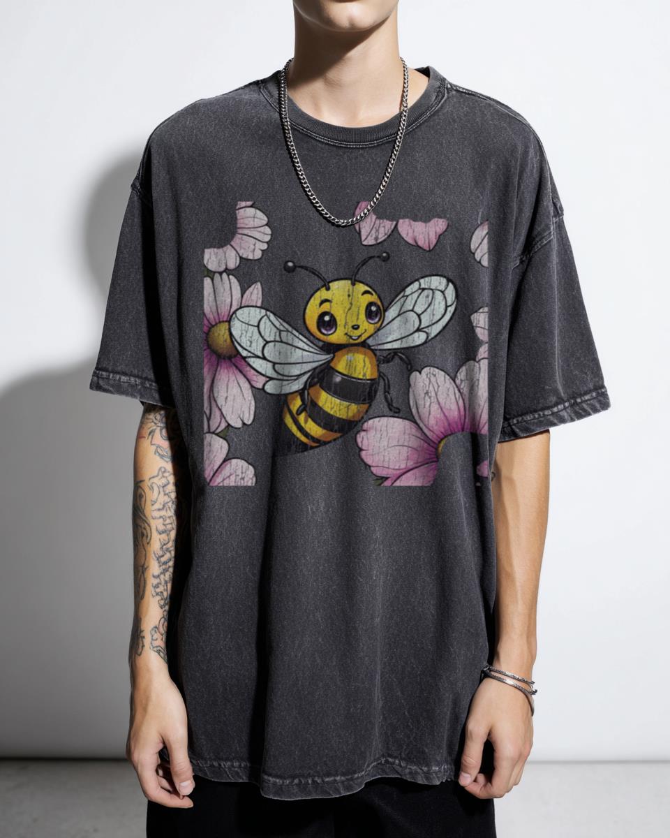 Kawaii Bee T-Shirt | Cute Insect Digital Painting Art Tee
