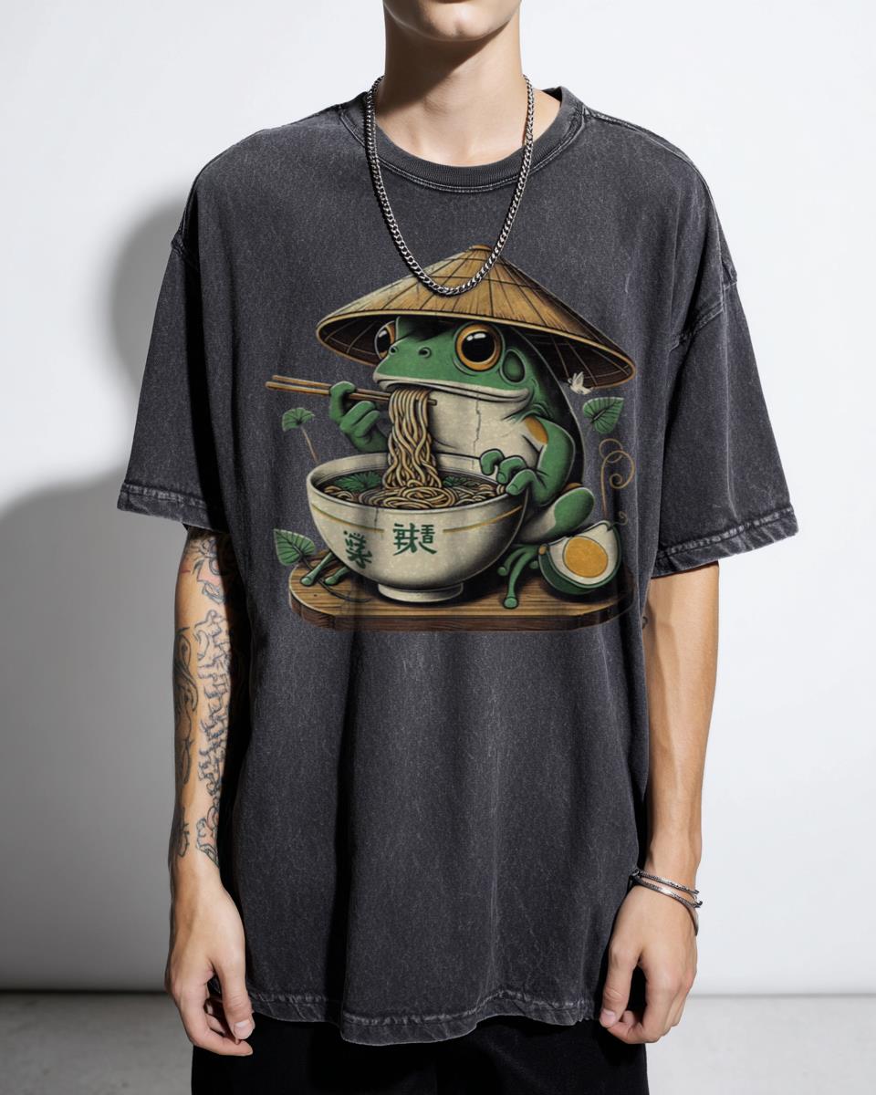 Kawaii Frog Eating Ramen T-Shirt - Japanese Neko Noodles Anime Foodie Tee