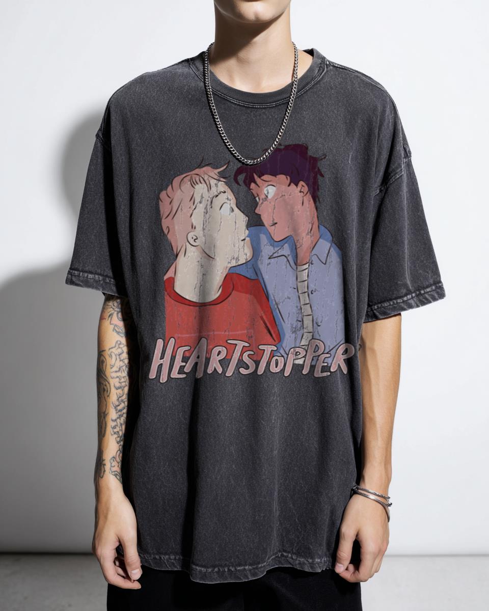 Nick and Charlie Heartstopper LGBTQ+ Pride T-Shirt - Netflix Webtoon Fan