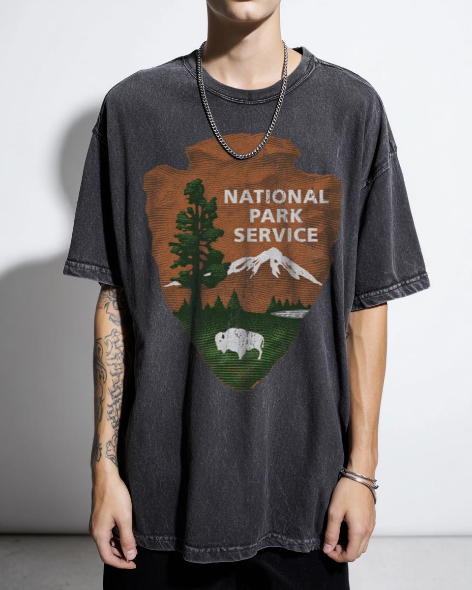 Retro National Park Service Mountains Forest T-Shirt - Outdoorsy USA Nature