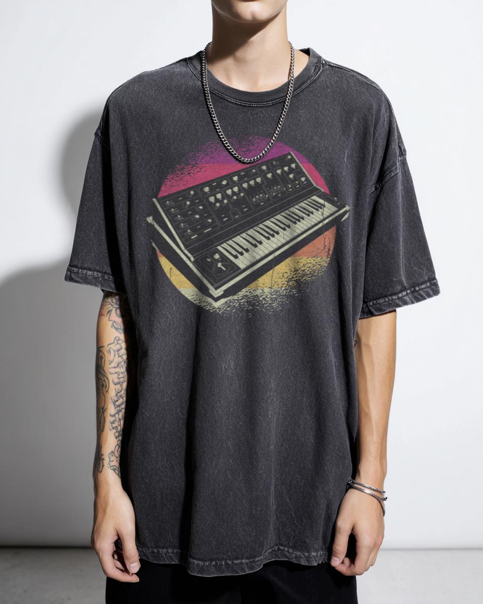 Retro Synthesizer Music Instrument T-Shirt - Synthwave Electronic Music Producer Unisex