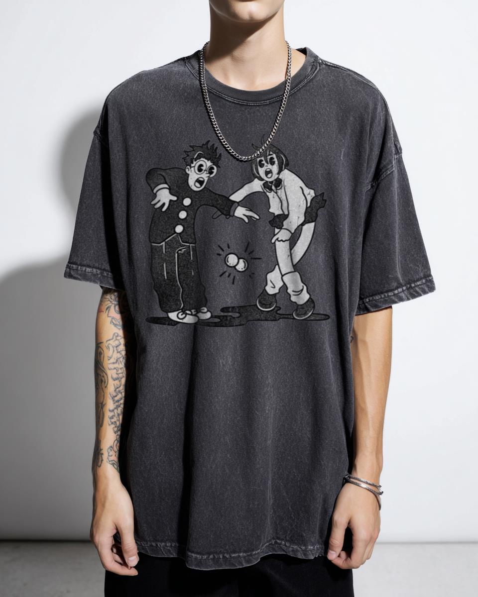 Spooky Friends Dandadan Anime T-Shirt - Momo Ayase Okarun Retro Art