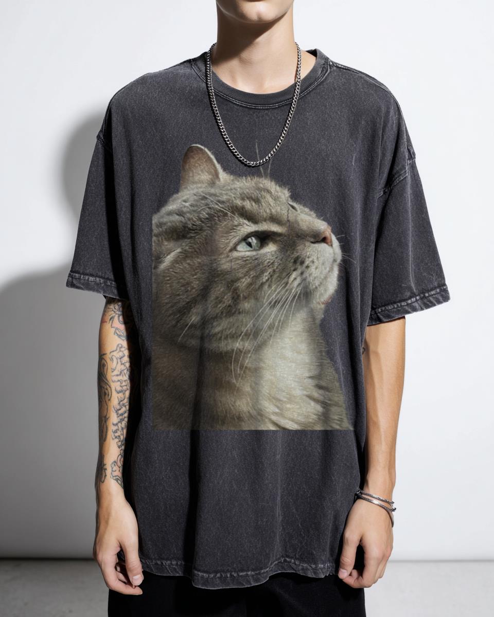 Titan Grey Cat Pet Lover T-Shirt - Feline Animal Art Unisex