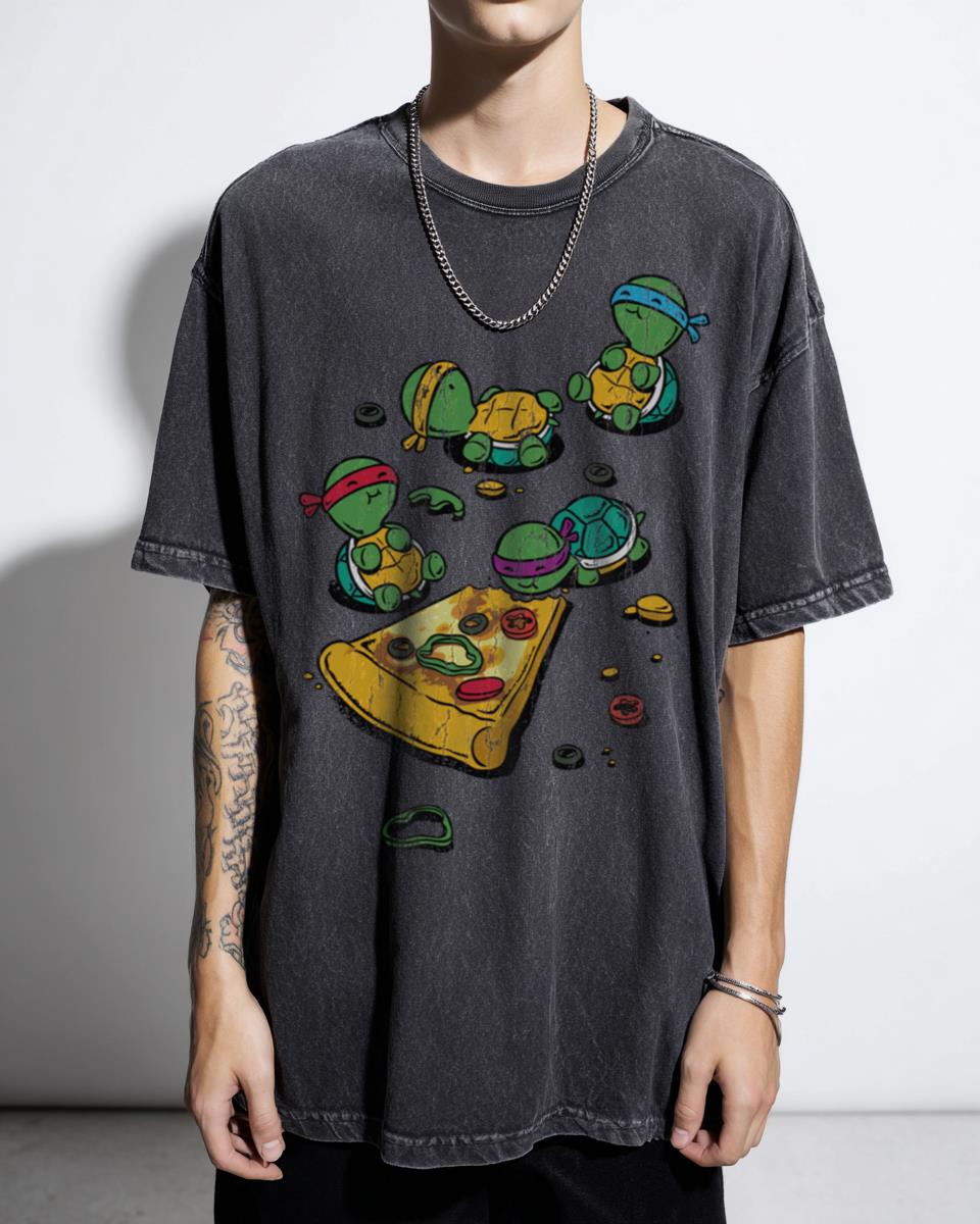 TMNT Pizza Lover Graphic T-Shirt - Teenage Mutant Ninja Turtles Fan