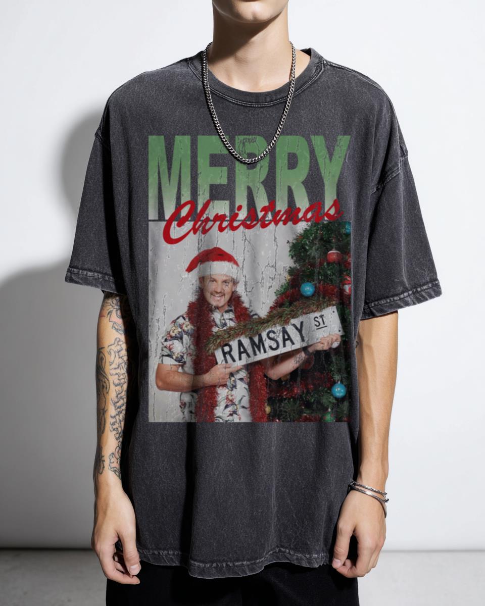 Toadie 'Neighbours Christmas' Retro 80s TV Show T-Shirt - Classic Soap Opera Fan Tee