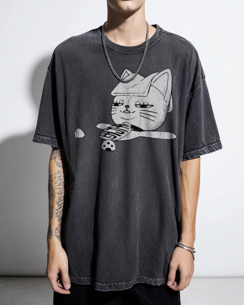 Turbo Granny Lounging Dandadan Manga T-Shirt - Cute Cat Aesthetic Unisex