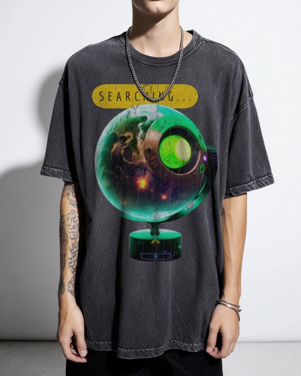 Vintage Telescope Searching Ocean Globe T-Shirt - Retro Exploration Discovery